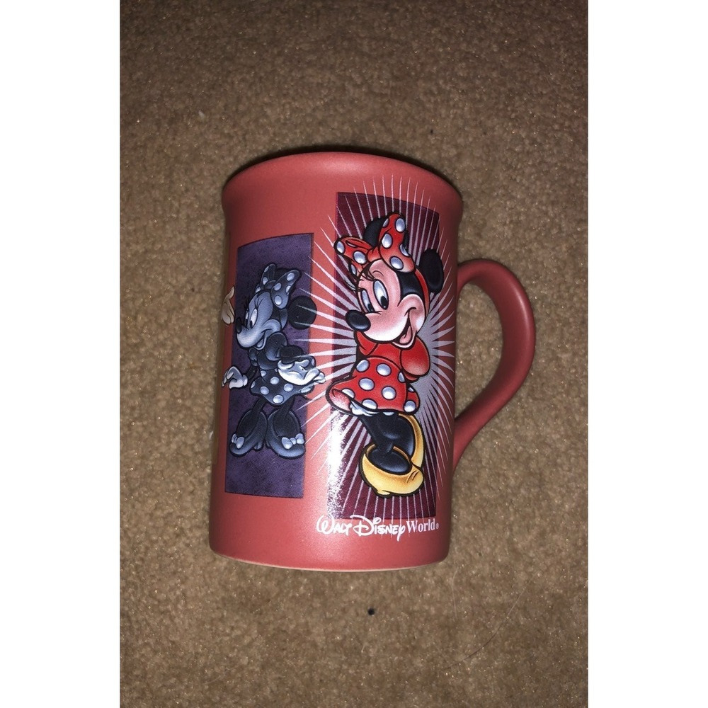 Walt‎ Disney World Minnie Mouse Through The Years Mug Pink 90s WDW Ceramic